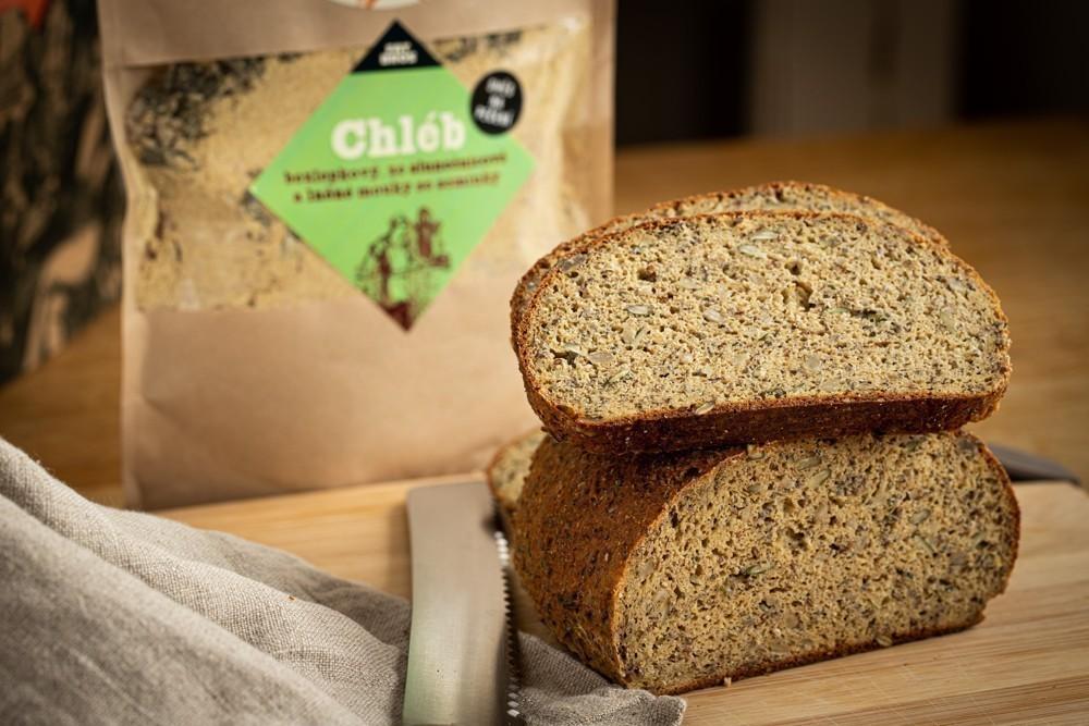 Bezlepková směs na pečení chléb se slunečnicovou moukou