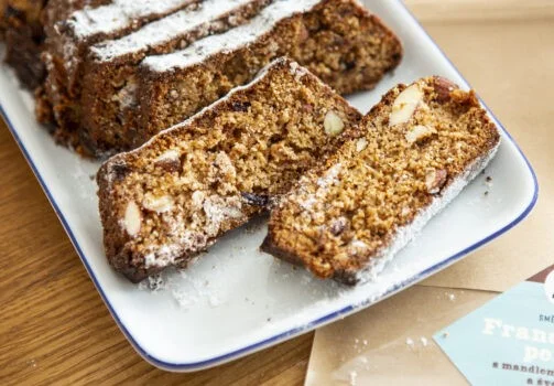 fr_pernik_se_svestkami_f