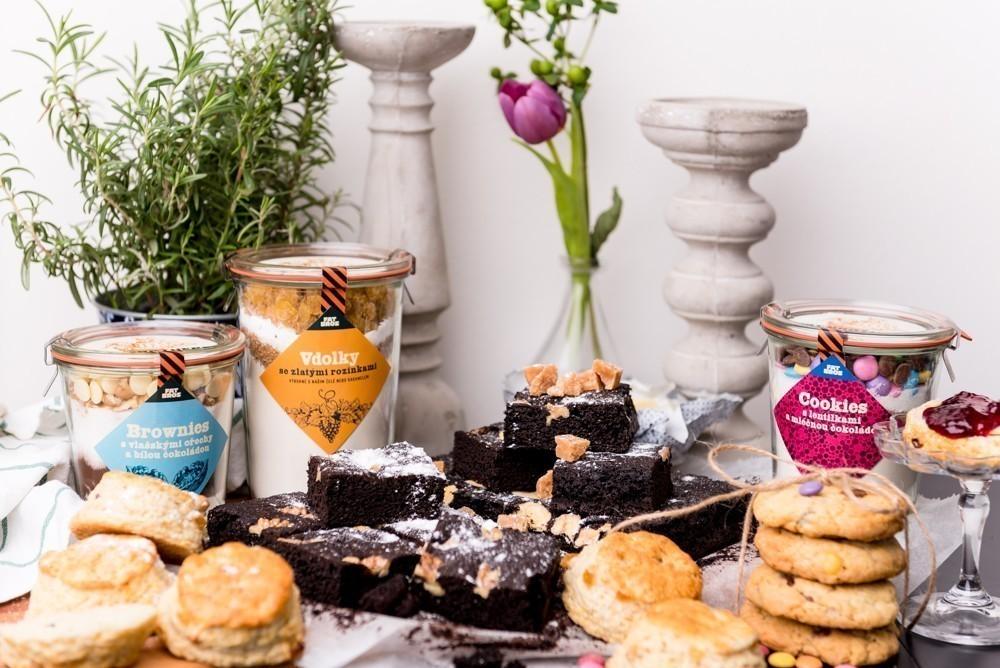 FTB Směsi na pečení - Brownies s vlašskými ořechy a bílou čokoládou 420g (EOL)