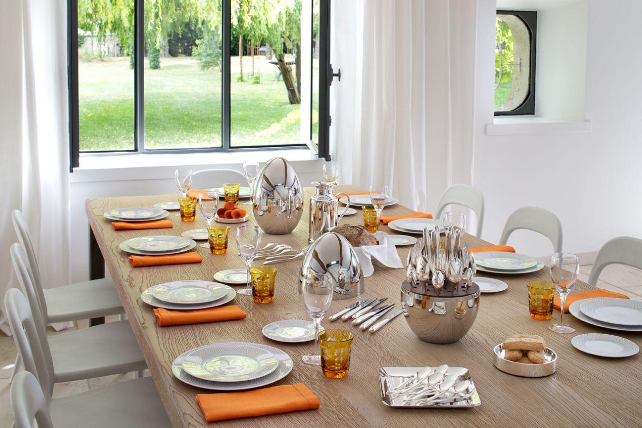 Sada postříbřených příborů Mood. 24 ks