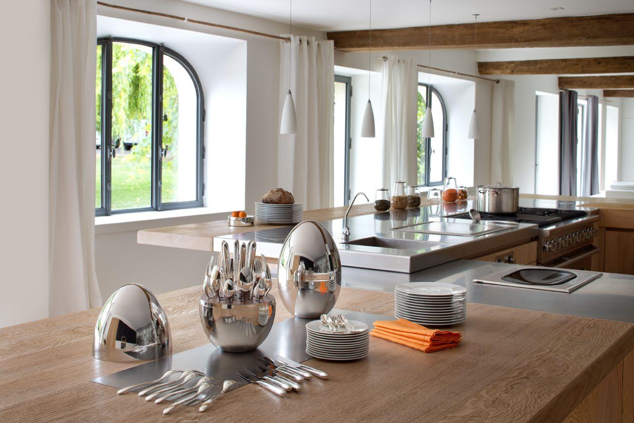 Sada postříbřených příborů Mood. 24 ks