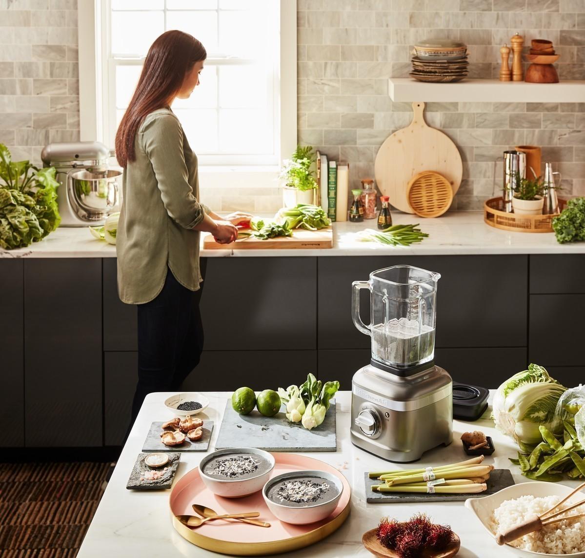 Mixér Artisan K400, stříbřitě šedá