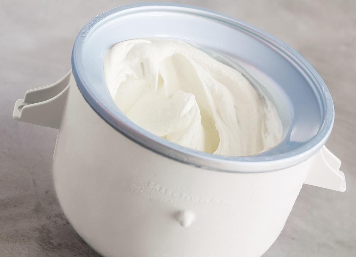 KitchenAid Artisan Robot 125 s přísl. na přípravu zmrzliny (5KSMEOB+5KICA0WH)  (EOL)