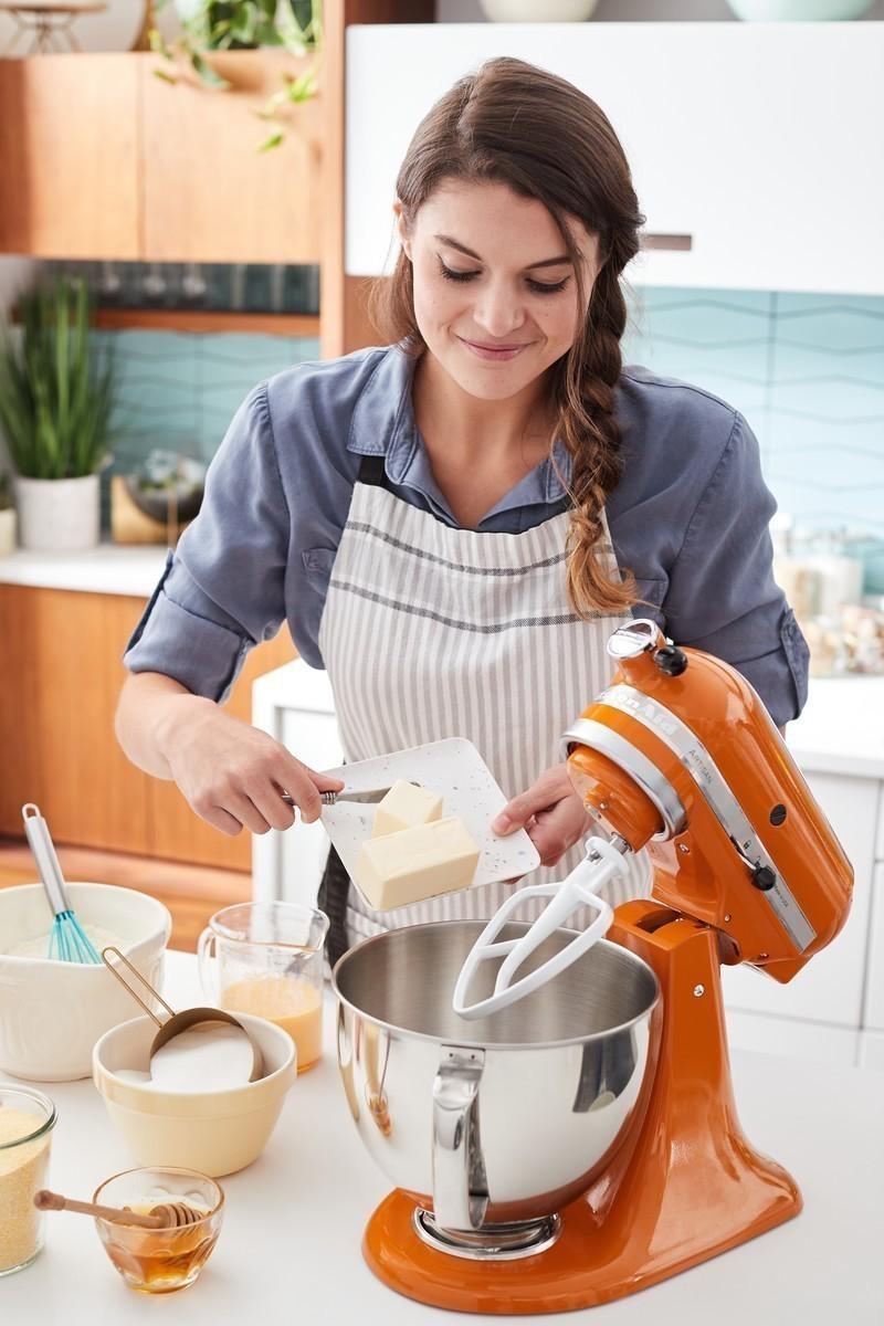 Kuchyňský robot Artisan KSM175, bílá