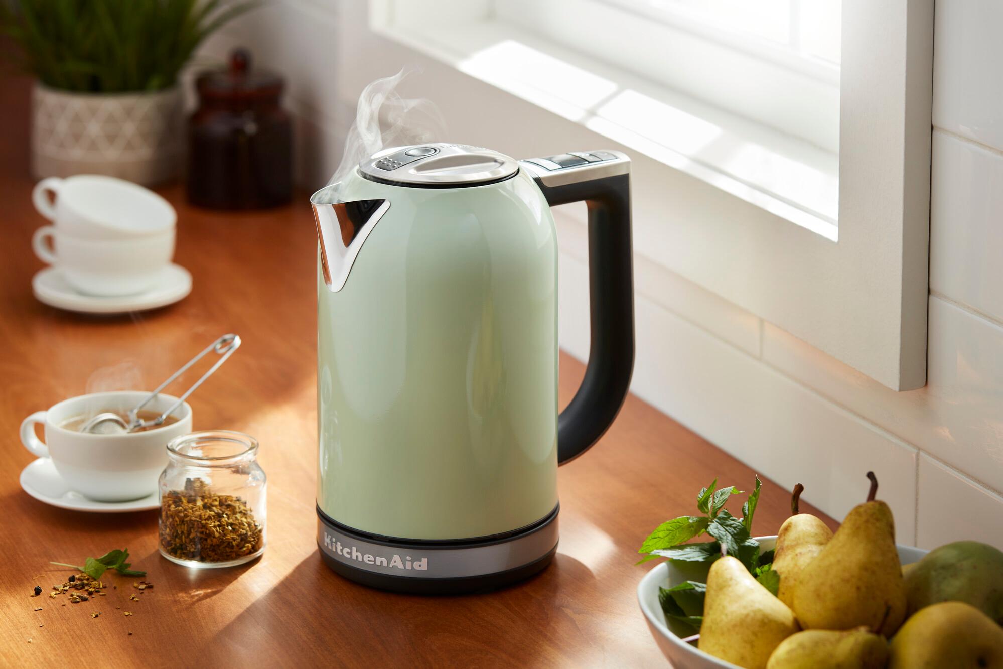 KitchenAid P2 Rychlovarná konvice 1,7l 5KEK1722 