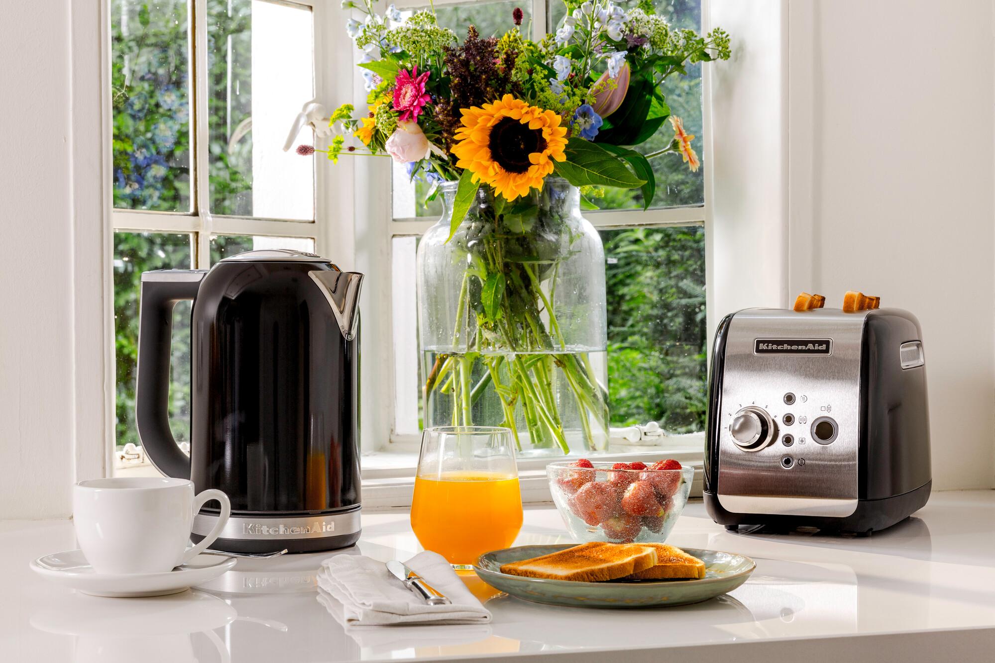 KitchenAid P2 Rychlovarná konvice 1,7l 5KEK1722 