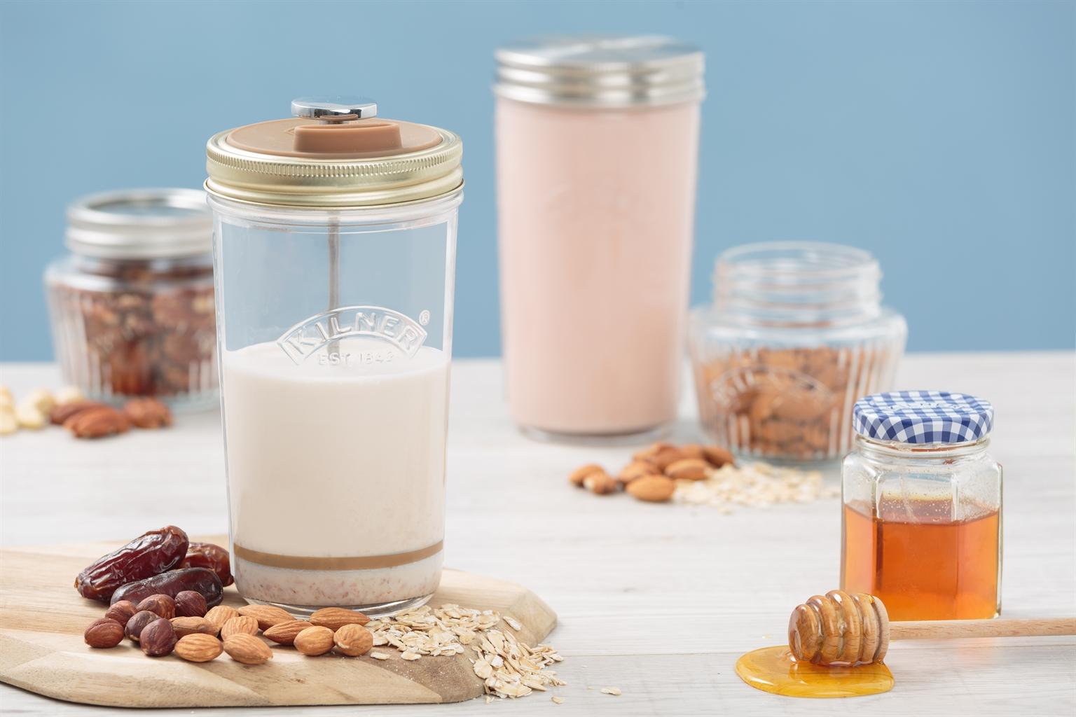 Sada na výrobu rostlinného mléka, 2 x 0,5 l