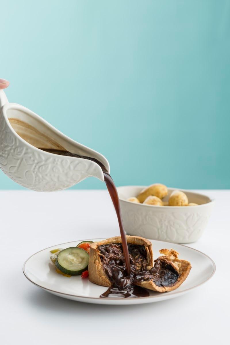 MASON CASH In The Forest omáčník 400ml bílý