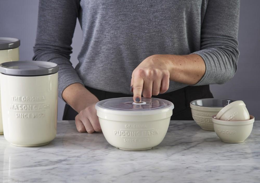 MASON CASH Innovative mísa na puding s těsnícím víkem 15,5x9 cm bílá