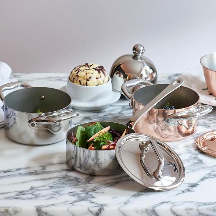 MAUVIEL Service en salle porcelánová nádoba na máslo s měděným víkem