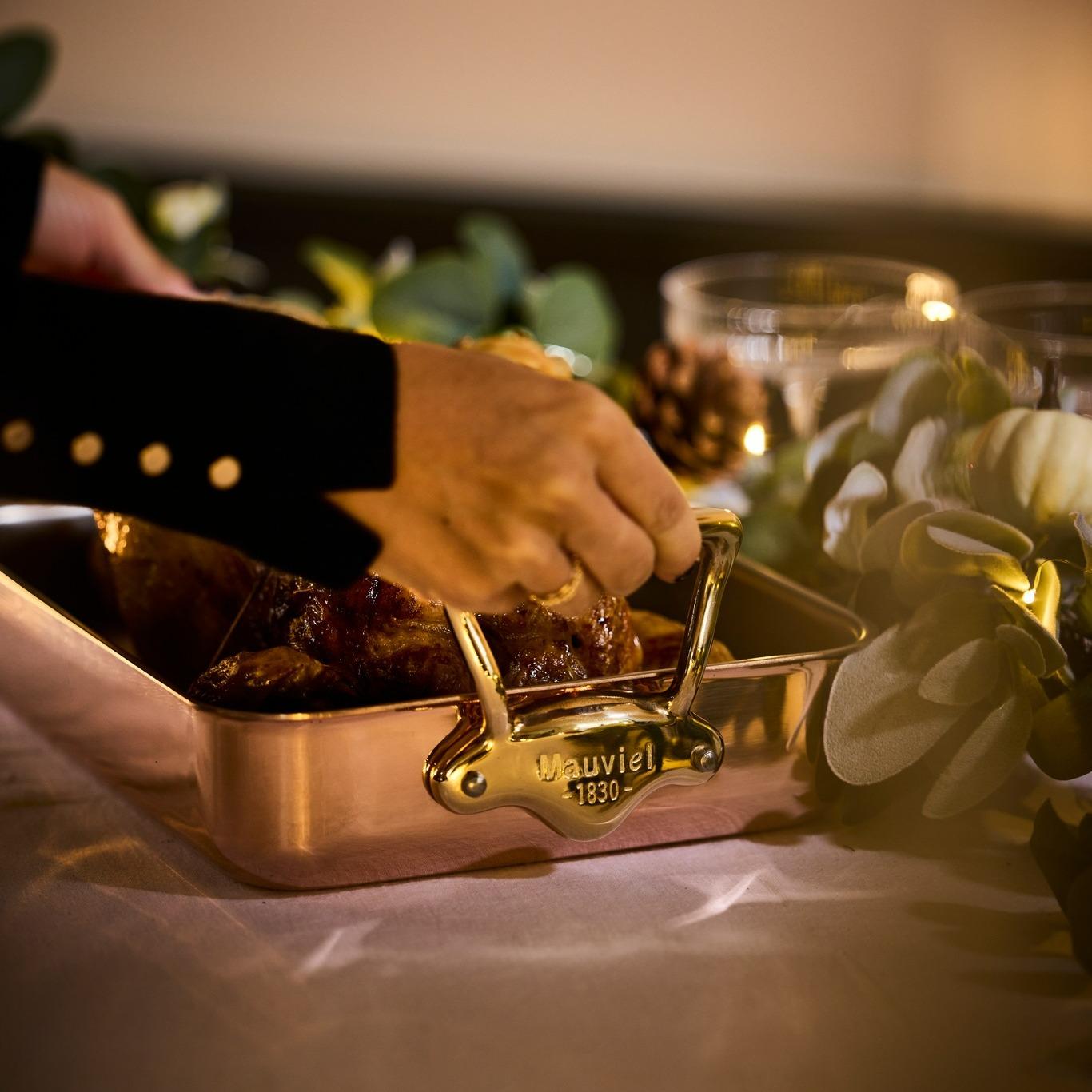 Měděný pekáč s bronzovými uchy, M’héritage 150 B, 40 x 30 cm