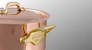 pozadí-mauviel-uchyt