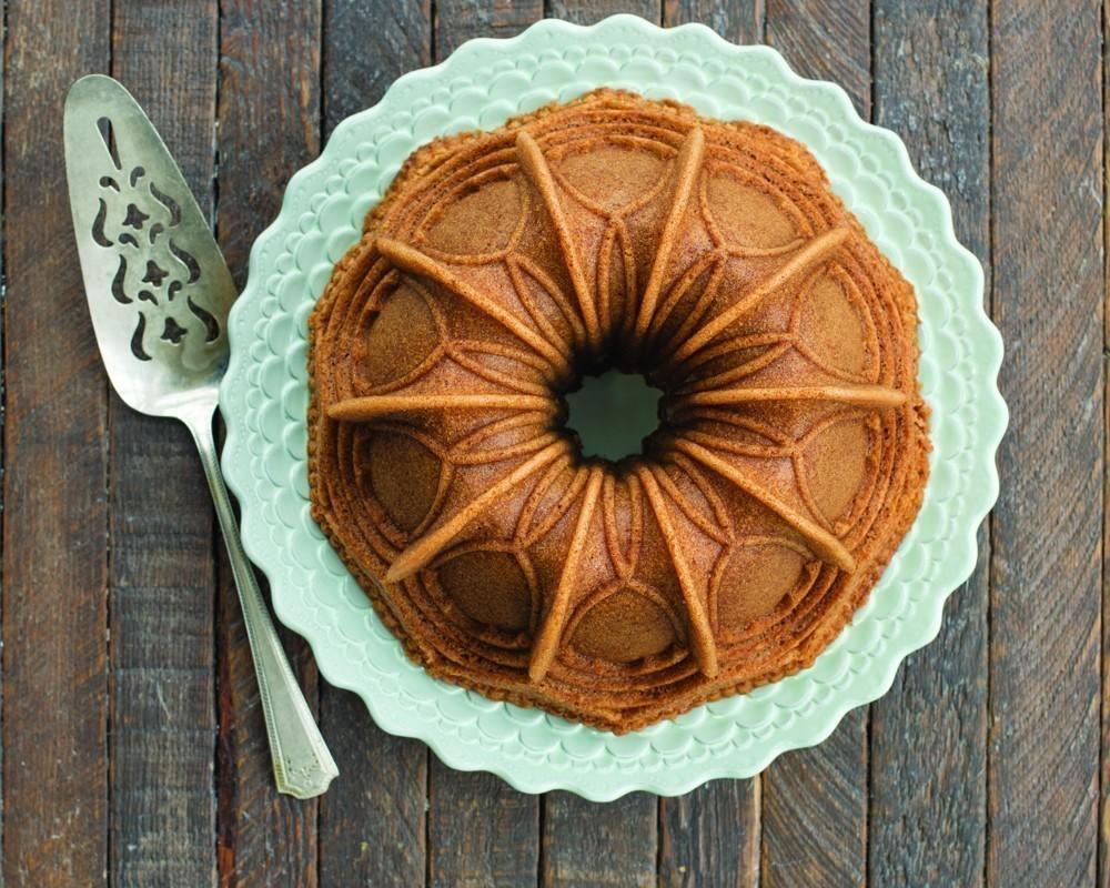 NW Forma na bábovku Cathedral 9 cup stříbrná