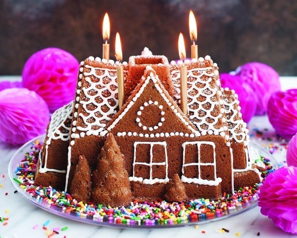 NW Forma na bábovku Domeček 9 cup stříbrná