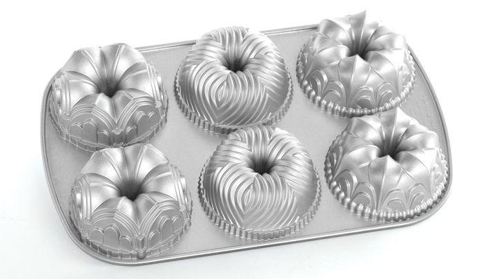 NW Minibábovky Katedrála, Královská lilie a Bavaria, 6 formiček na plátu 6cup stříbrný (EOL)