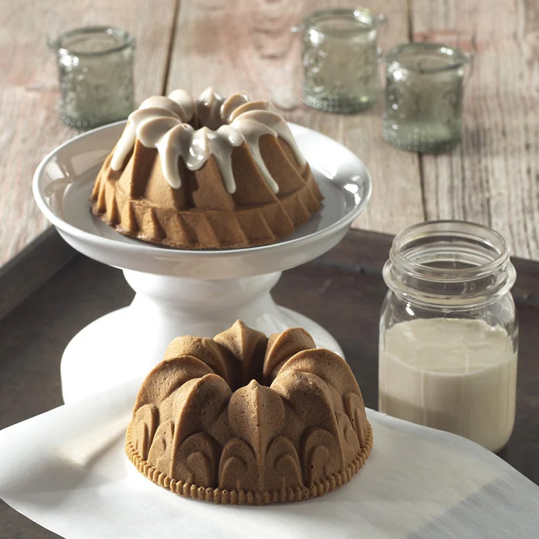 84024_butter_cream_bundt_duet