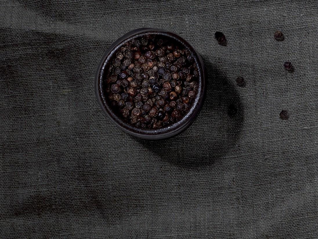 PEUGEOT ZANZIBAR 32579 zásobník s pepřem Kampot černý 1ks (EOL)