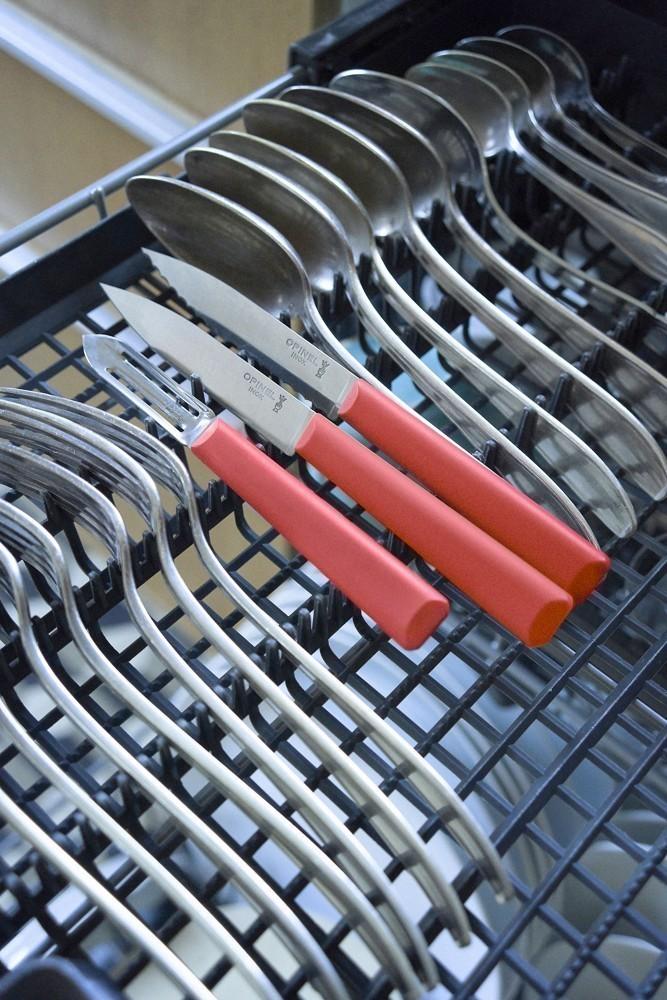 Škrabka Essentiels N°312, 6 cm, modrá