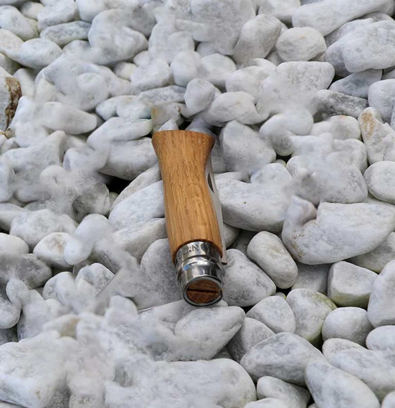 Zavírací nůž N°06, 7 cm, rukojeť dub