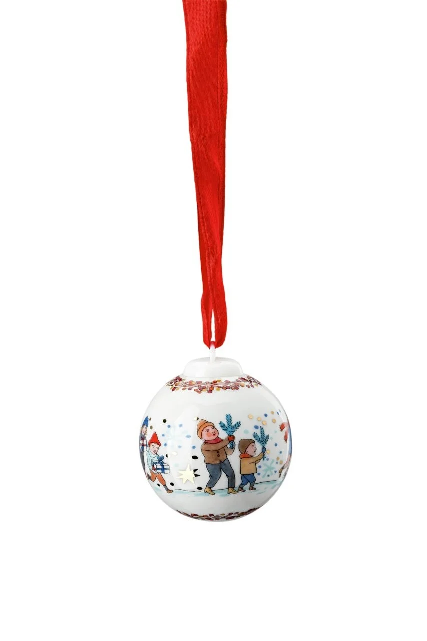 RS Christmas 2021  Chrildren with branches Porc koule 4, 5 cm (EOL)