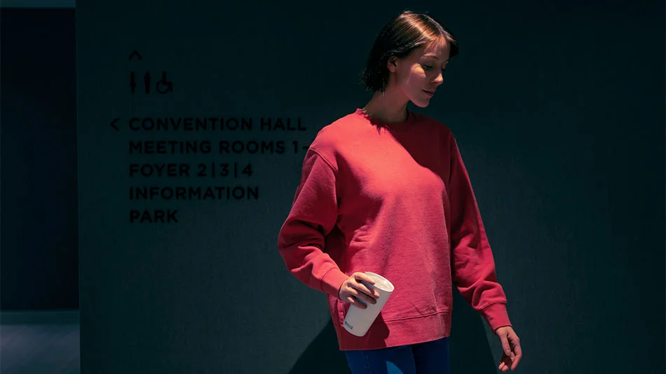 neso_white_4_EXPIRES_January_2022_left_right