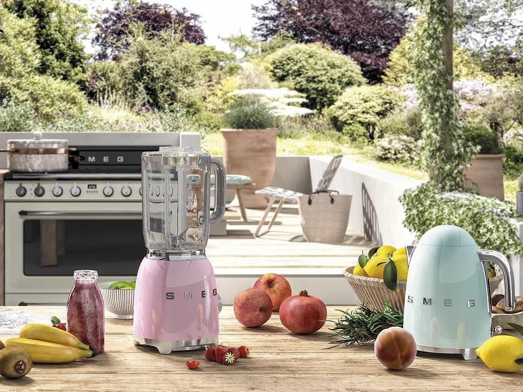 SMEG 50's Retro Style blender 1,5l plastová nádoba BLF01 (EOL)