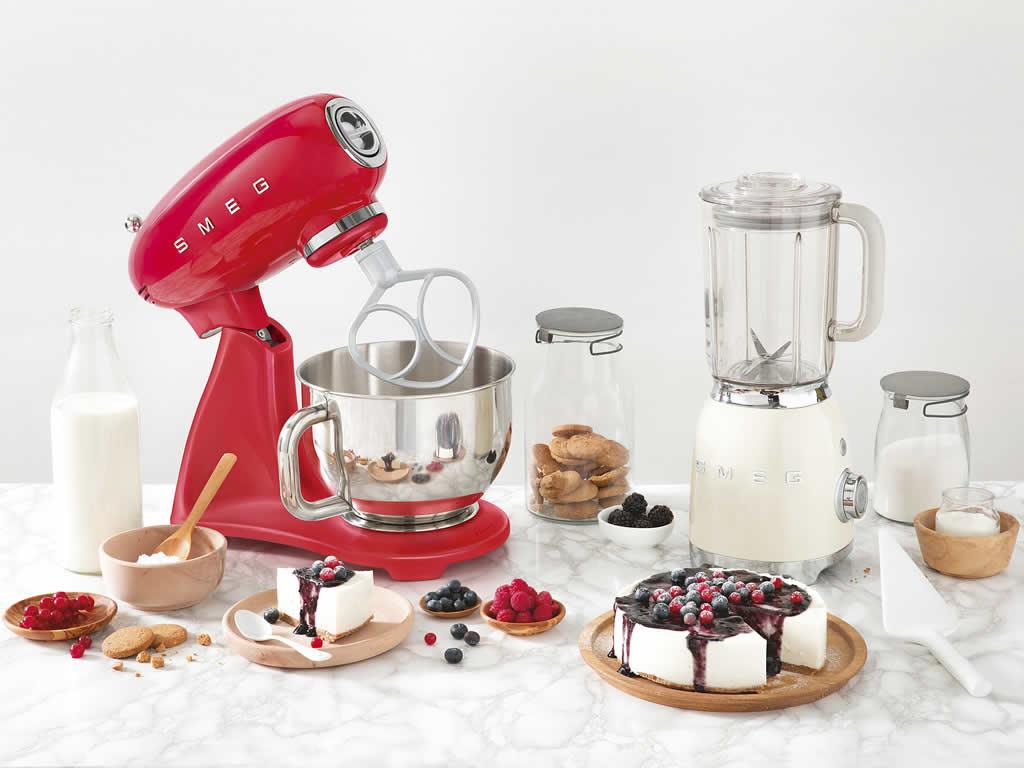 Kuchyňský robot 50's Retro Style, SMF03, černá