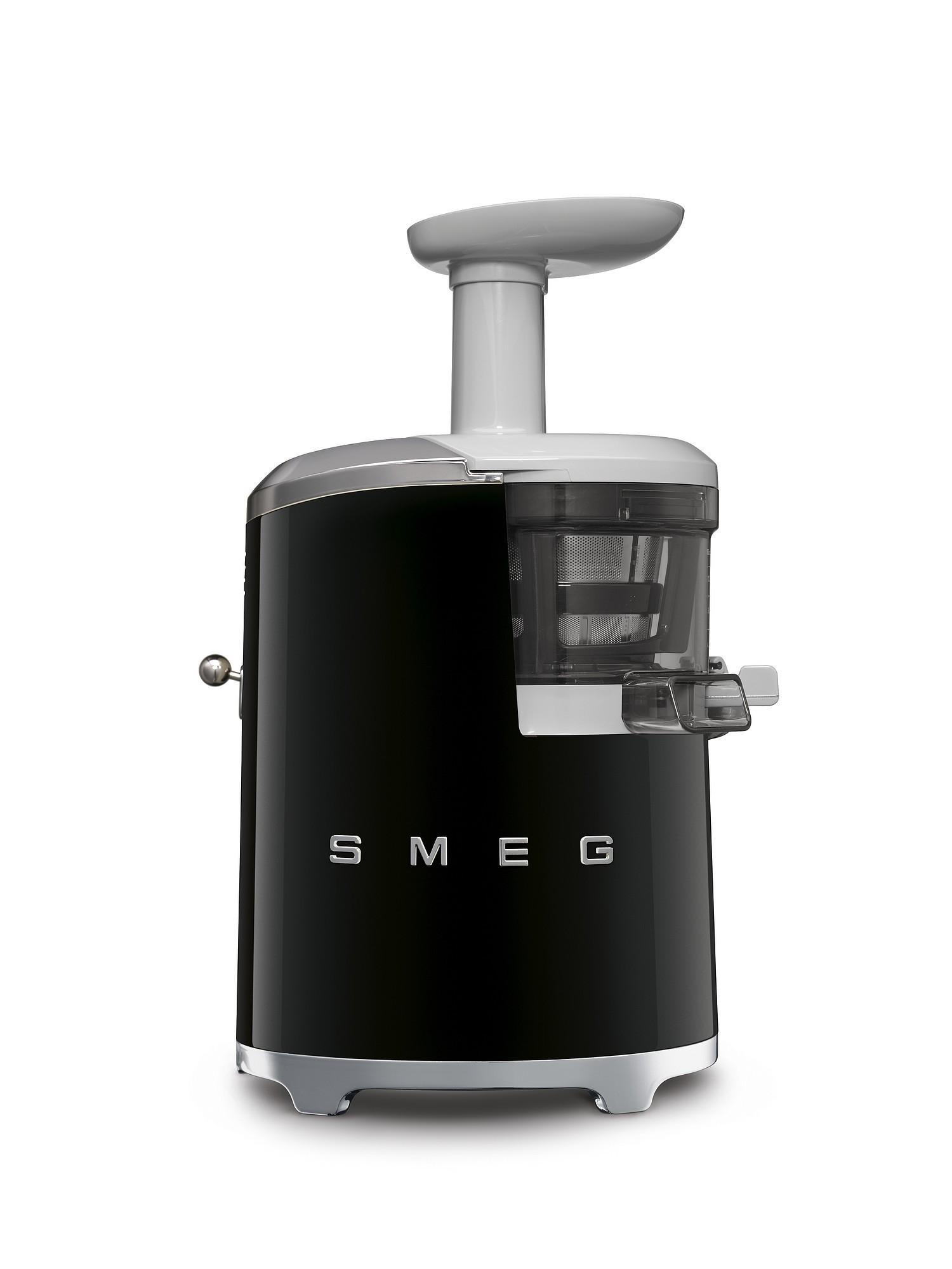 SMEG 50's Retro Style odšťavňovač s příslušenstvím 1l SJF01 (EOL)