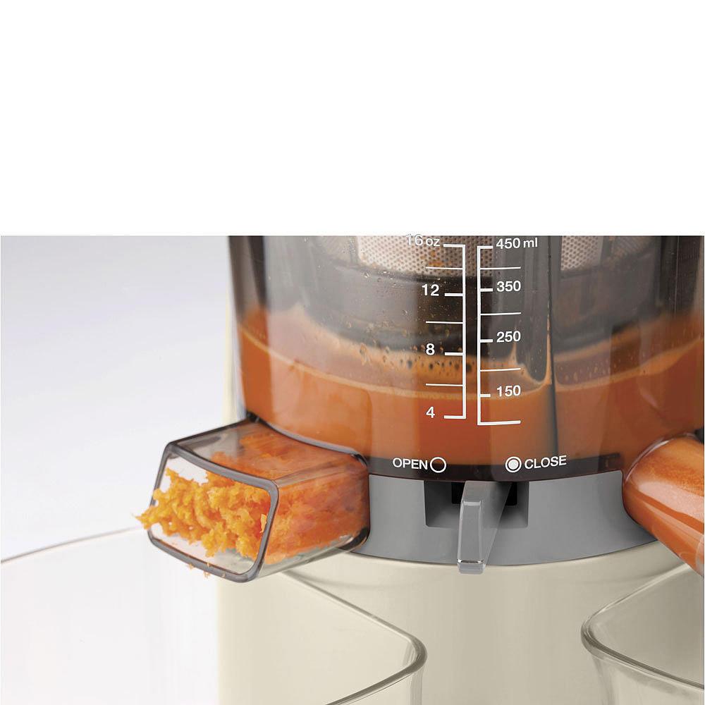 SMEG 50's Retro Style odšťavňovač s příslušenstvím 1l SJF01 (EOL)