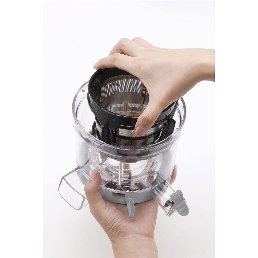 SMEG 50's Retro Style odšťavňovač s příslušenstvím 1l SJF01 (EOL)