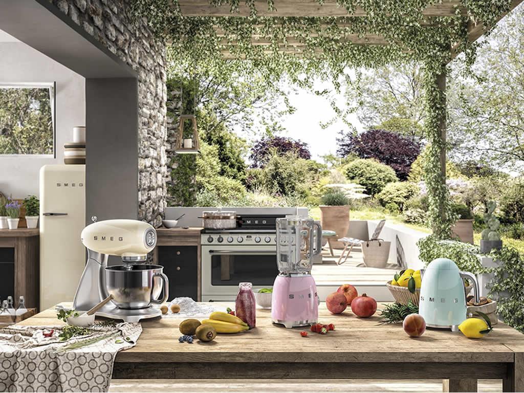 Rychlovarná konvice 50's Retro Style, 1,7 l matná modrá, storm blue