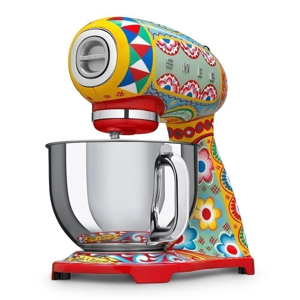SMEG Dolce&Gabbana kuchyňský robot s nerezovou miskou 4,8 l s potiskem 