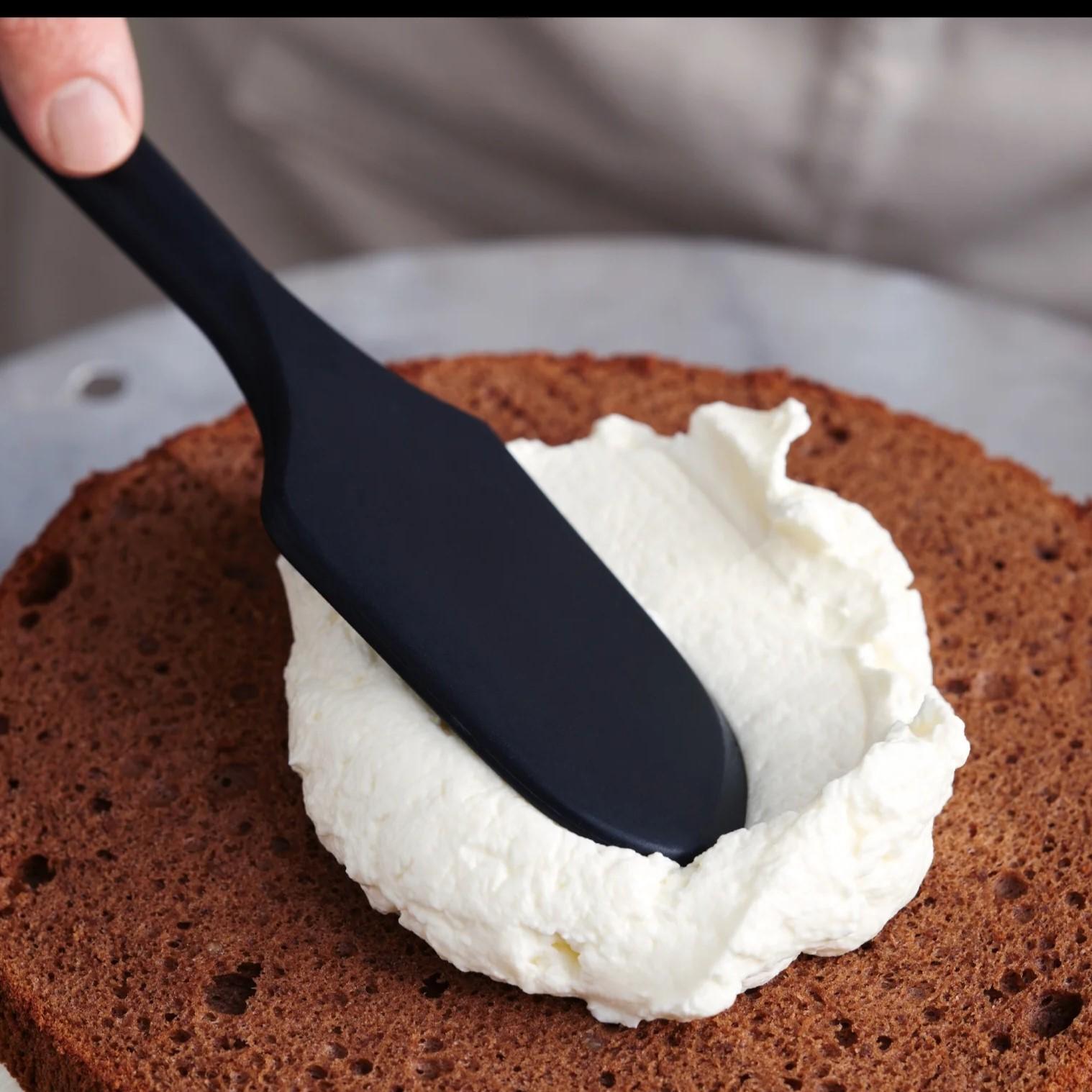 Staub stěrka na těsto 30 cm