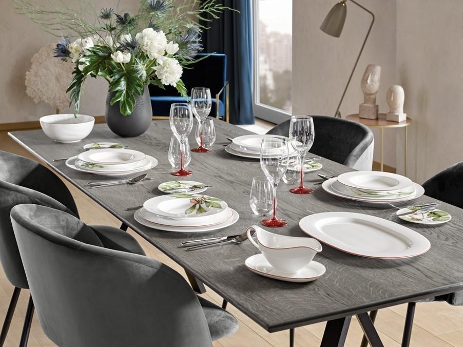 V&B Anmut Rosewood Oválný podnos 41cm (EOL)