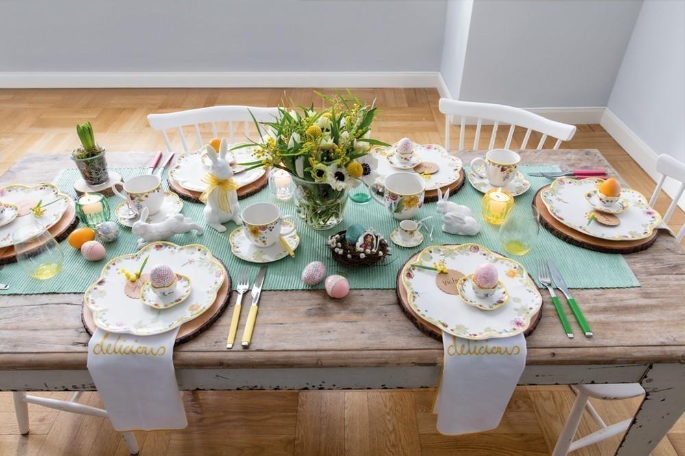 V&B Easter Bunnies Sedící zajíček malý (EOL)