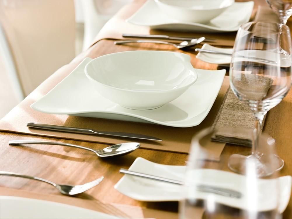 V&B Flow Miska 16x13cm