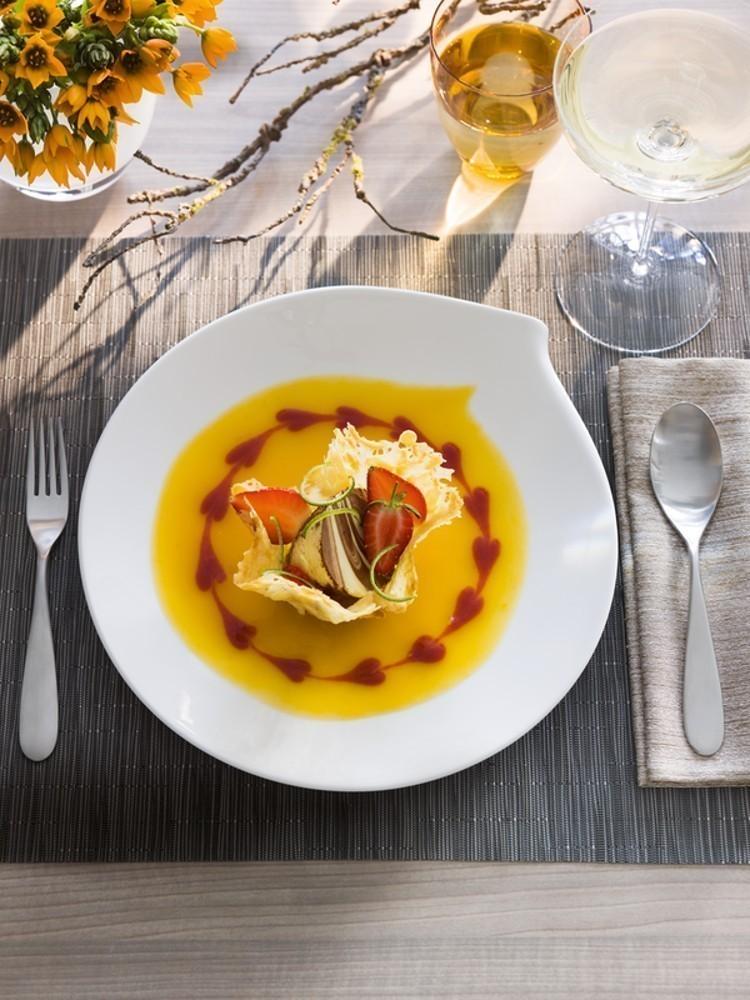 V&B Flow Talíř snídaňový 23x22cm