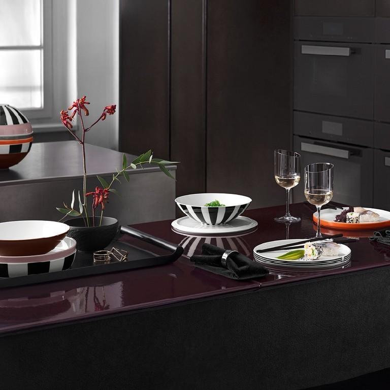 V&B Iconic La Boule memphis