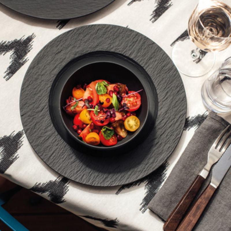 V&B Manufac. Rock salátový talíř 22cm