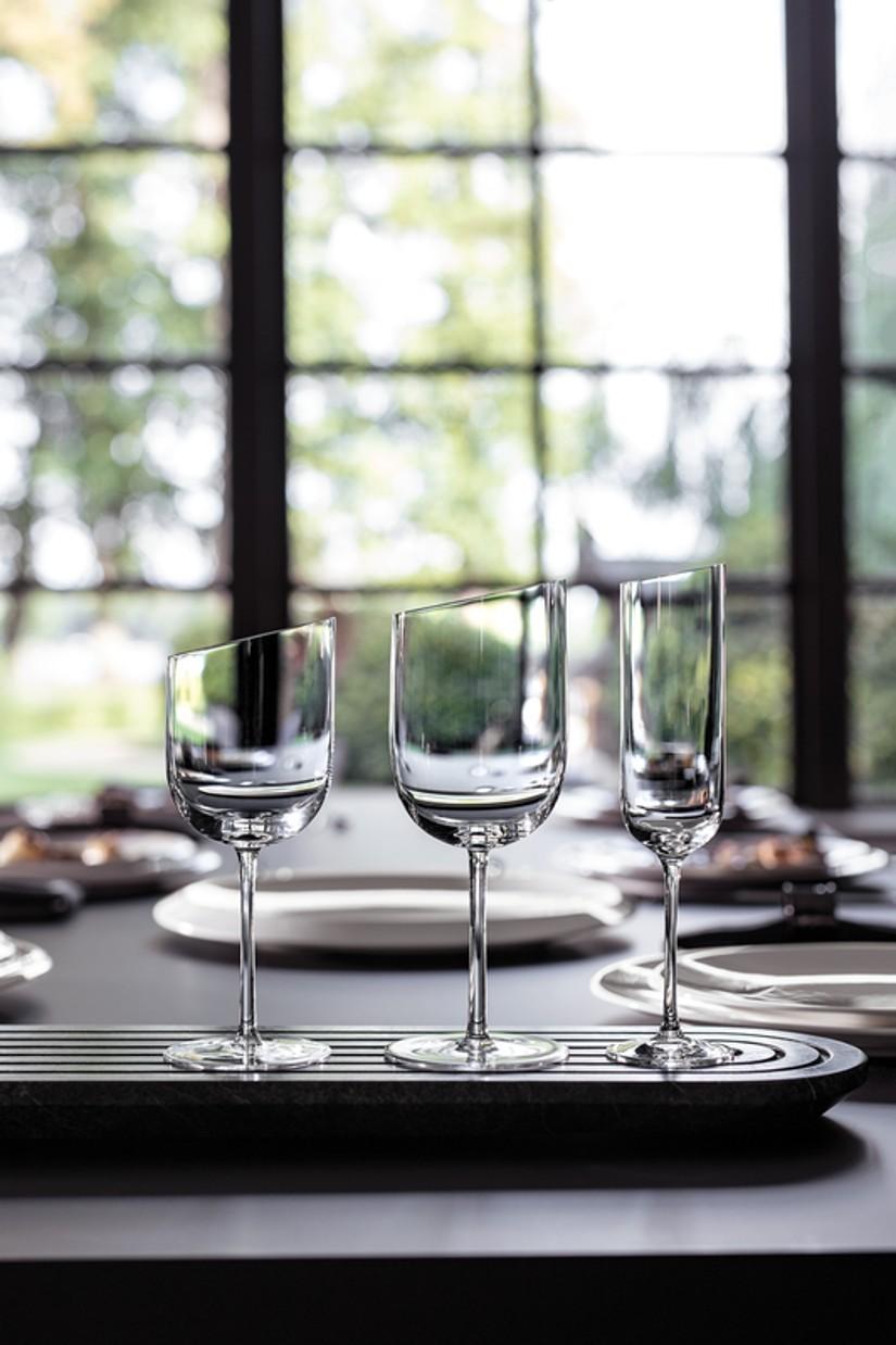 V&B NewMoon Sklenice na červené víno set 4 ks