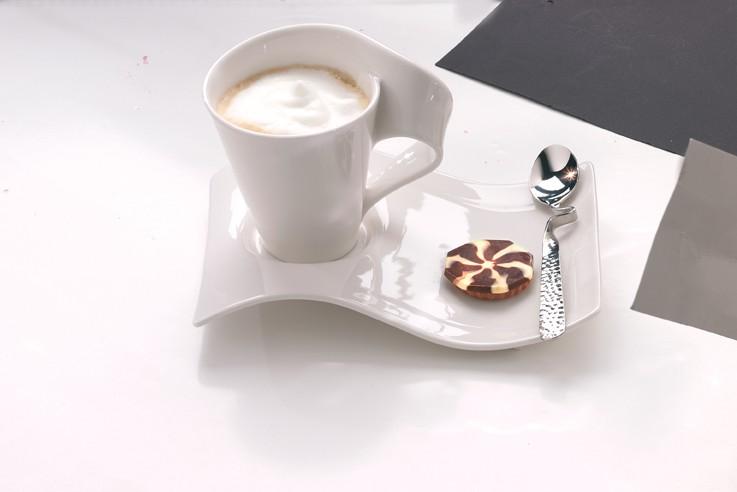 V&B NewWave Caffe Party tác velký 22x17cm