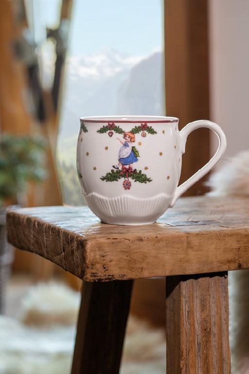 V&B Toy's Fantasy Hrnek velký, Tančící děti