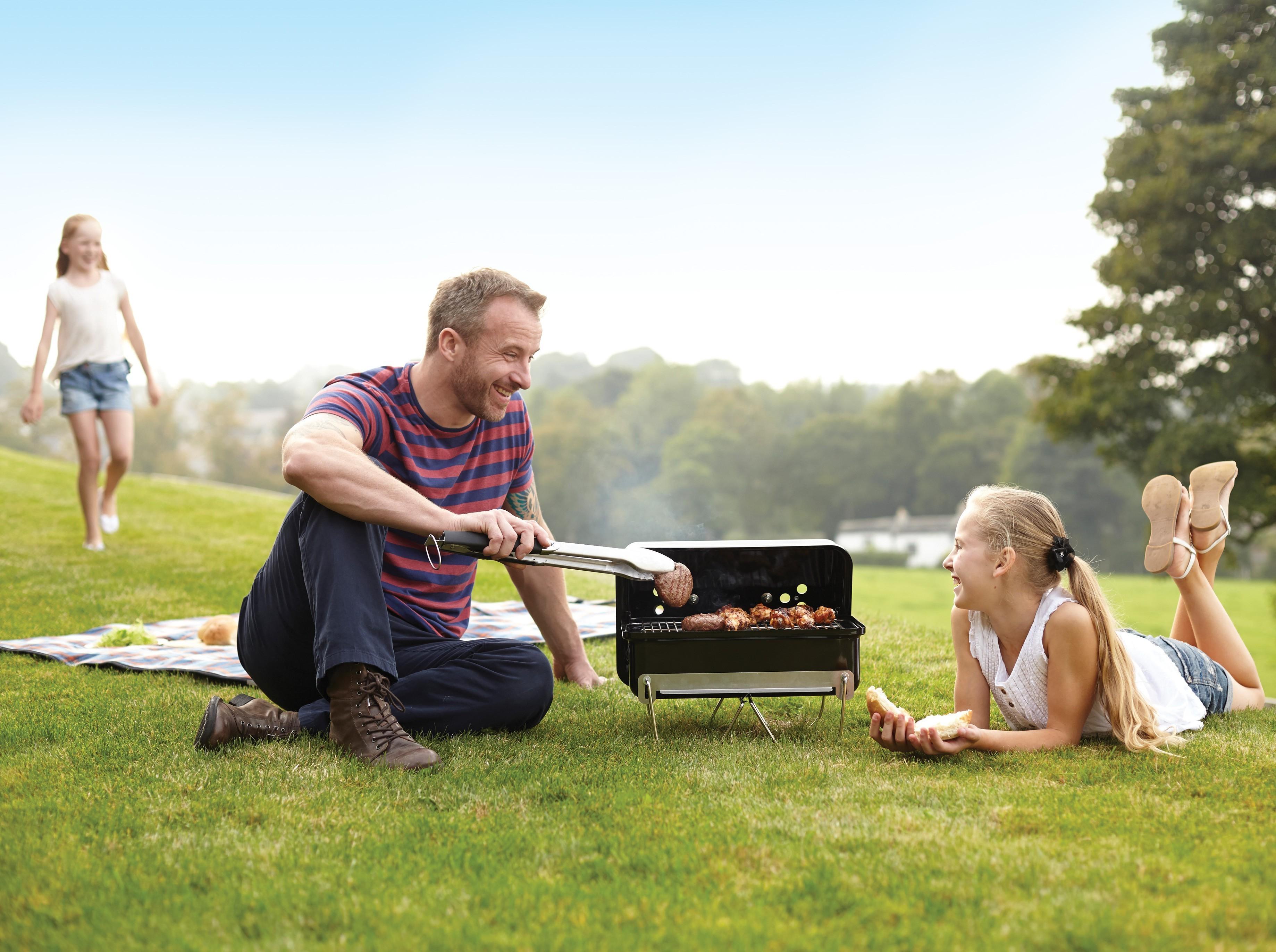 Weber Go-Anywhere na dřevěné uhlí Black (černý) (EOL)