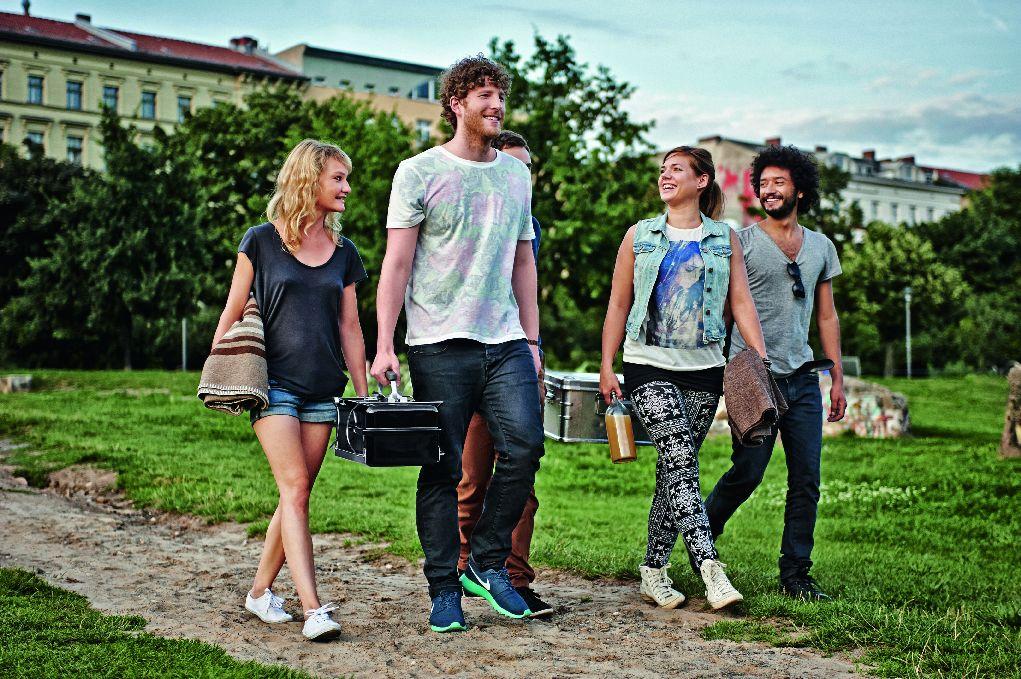 Weber Go-Anywhere na dřevěné uhlí Black (černý) (EOL)