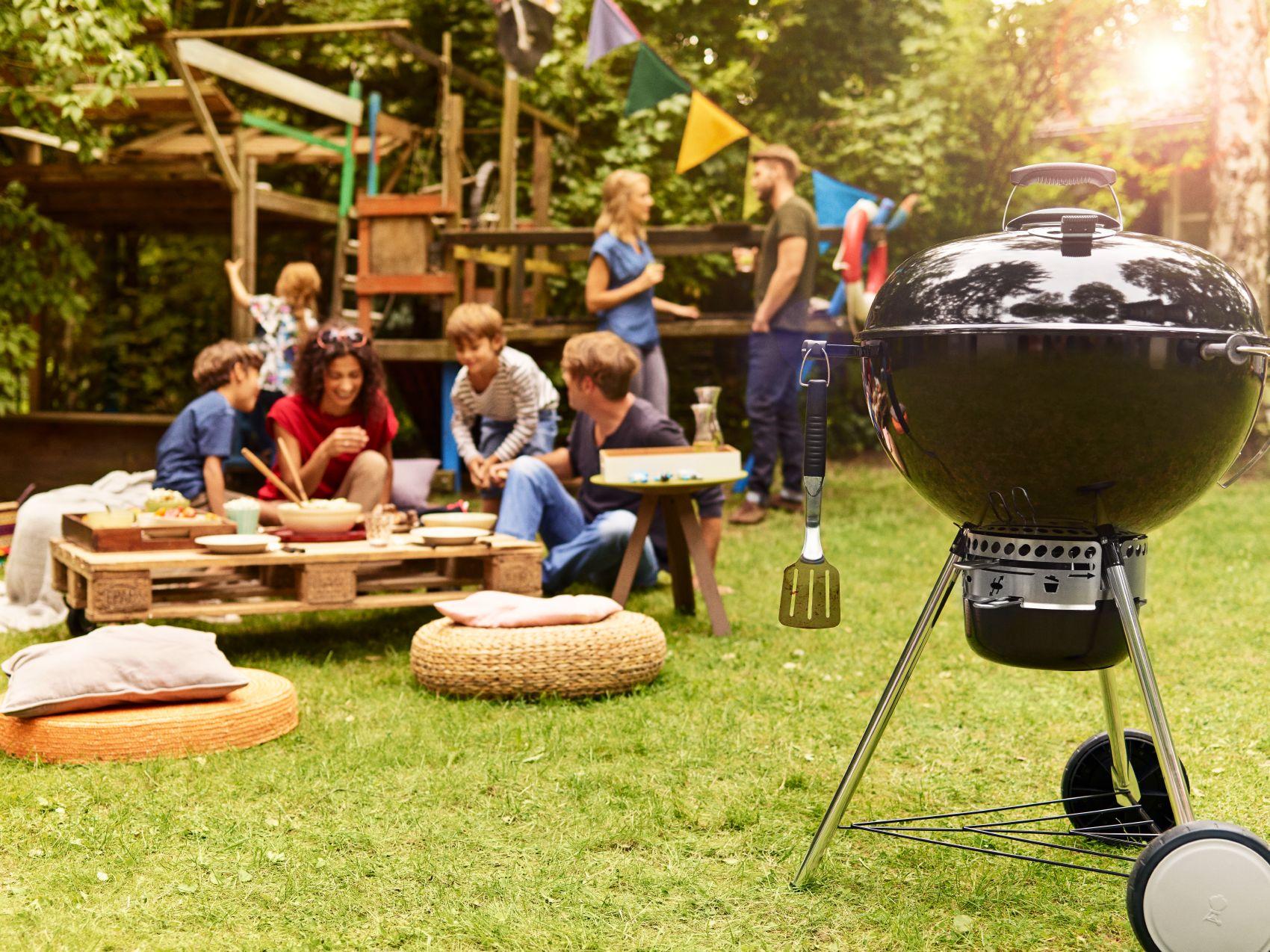 WEBER Master Touch GBS E 5750 gril na dřevěné uhlí 57 cm Black (EOL)