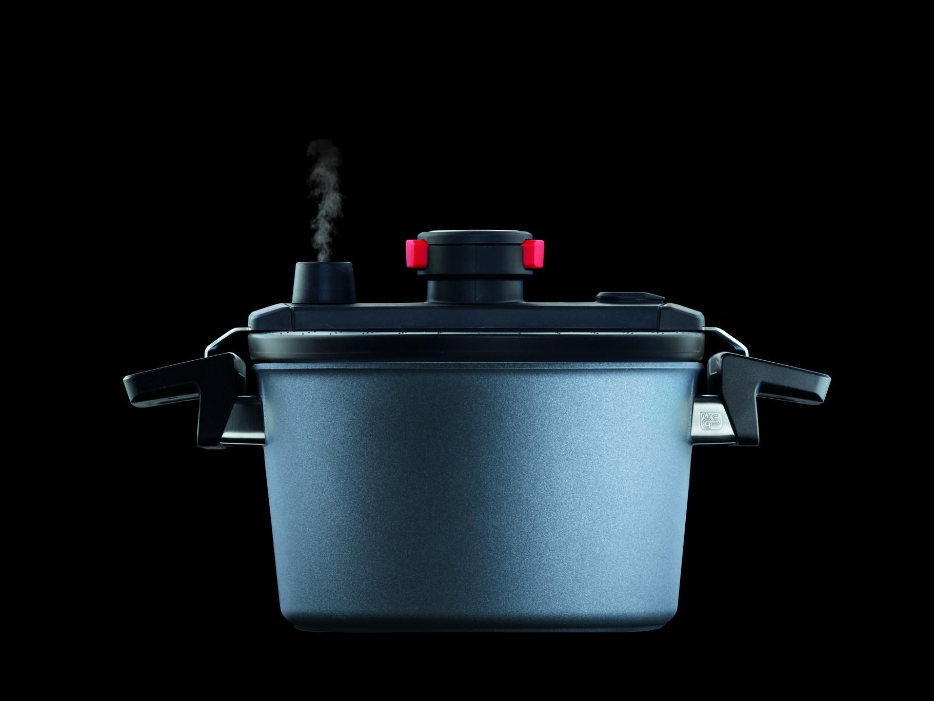 WOLL Diamond Active Lite IND tlakový kastrol, hranatý, 26x26x10,5 cm/5,5l