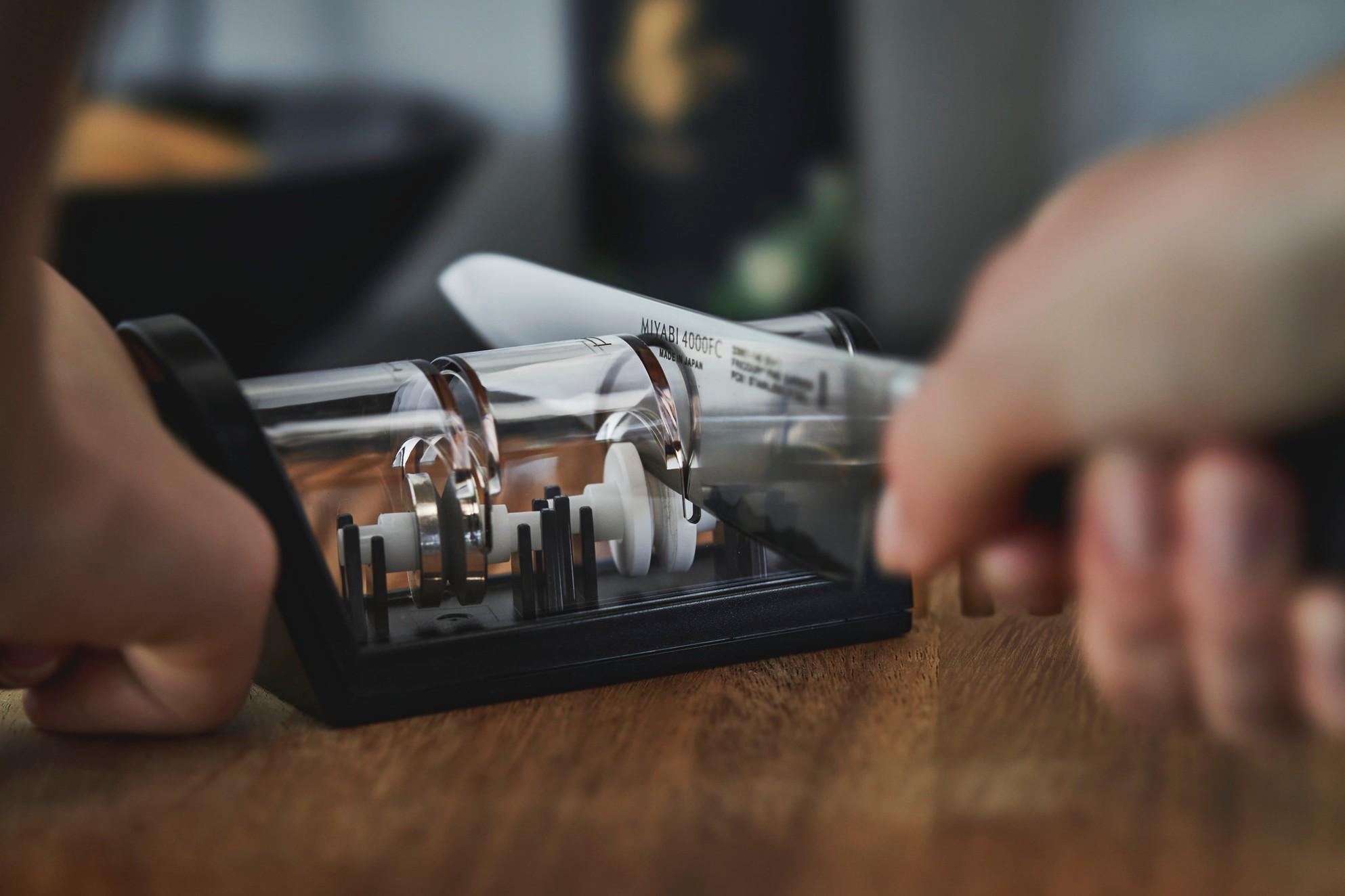 Zwilling MIYABI brousek na nože keramické kotouče 24x6,8x4,2 cm (EOL)