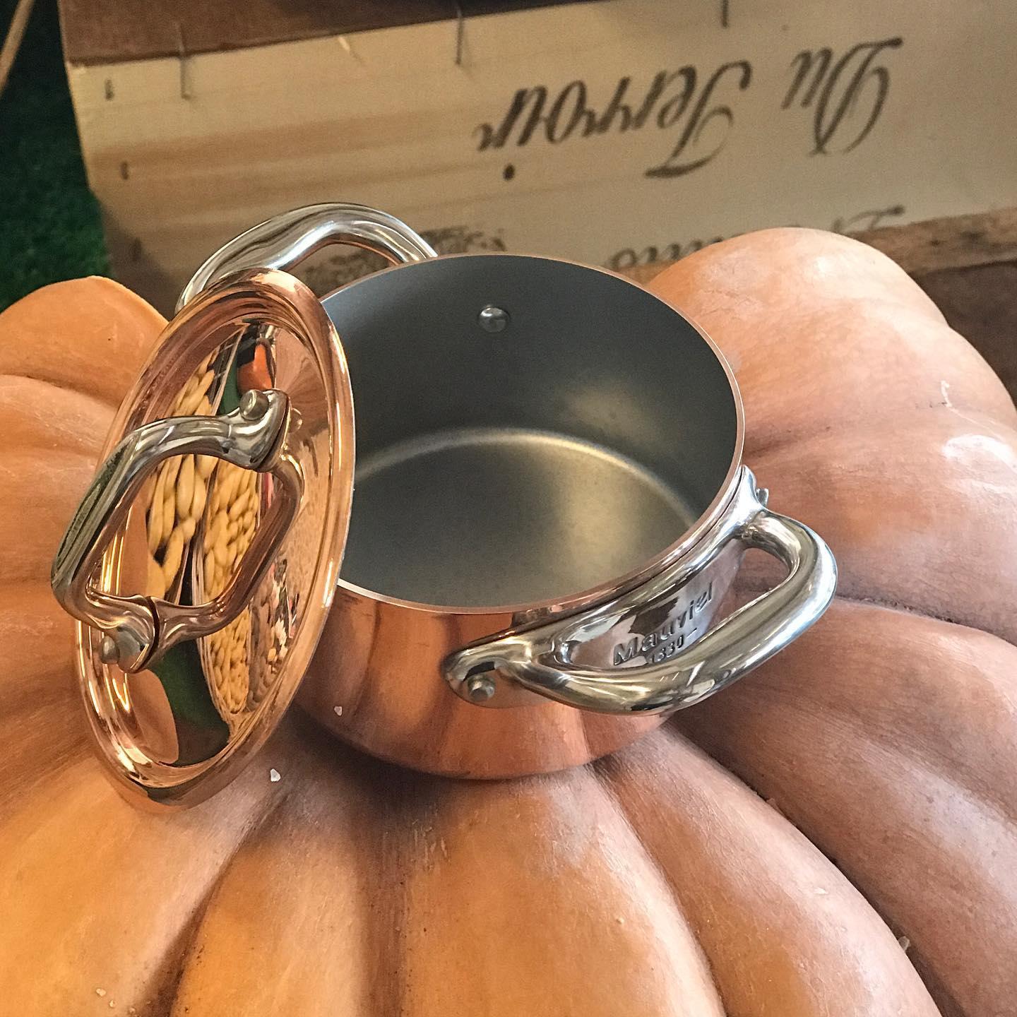 Měděný kastrůlek s poklicí a nerezovými uchy, M’Minis, Ø 9 cm / 0,3 l