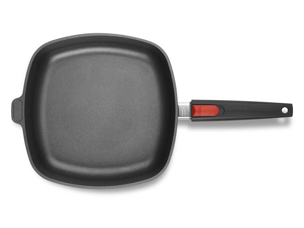 WOLL Nowo Titanum IND pánev, hranatá, 28x28 cm odnim.rukojeť