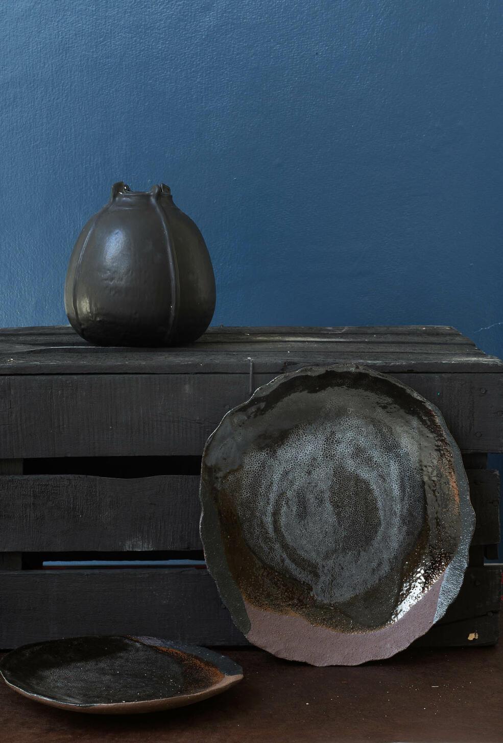 Jars Wabi váza 16x17cm matná černá